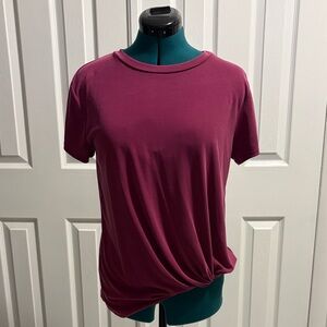 Green Envelope Short-Sleeve Twist-Hem Tee - Purple/Pink